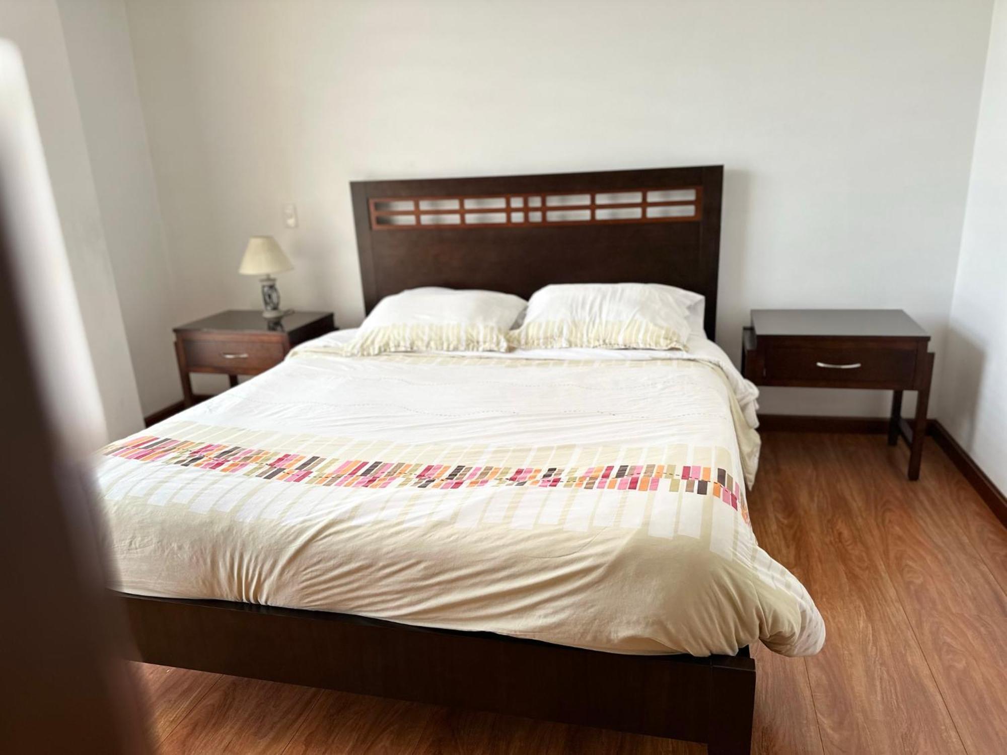 Instant Hotel - Departamento En Амбато Экстерьер фото
