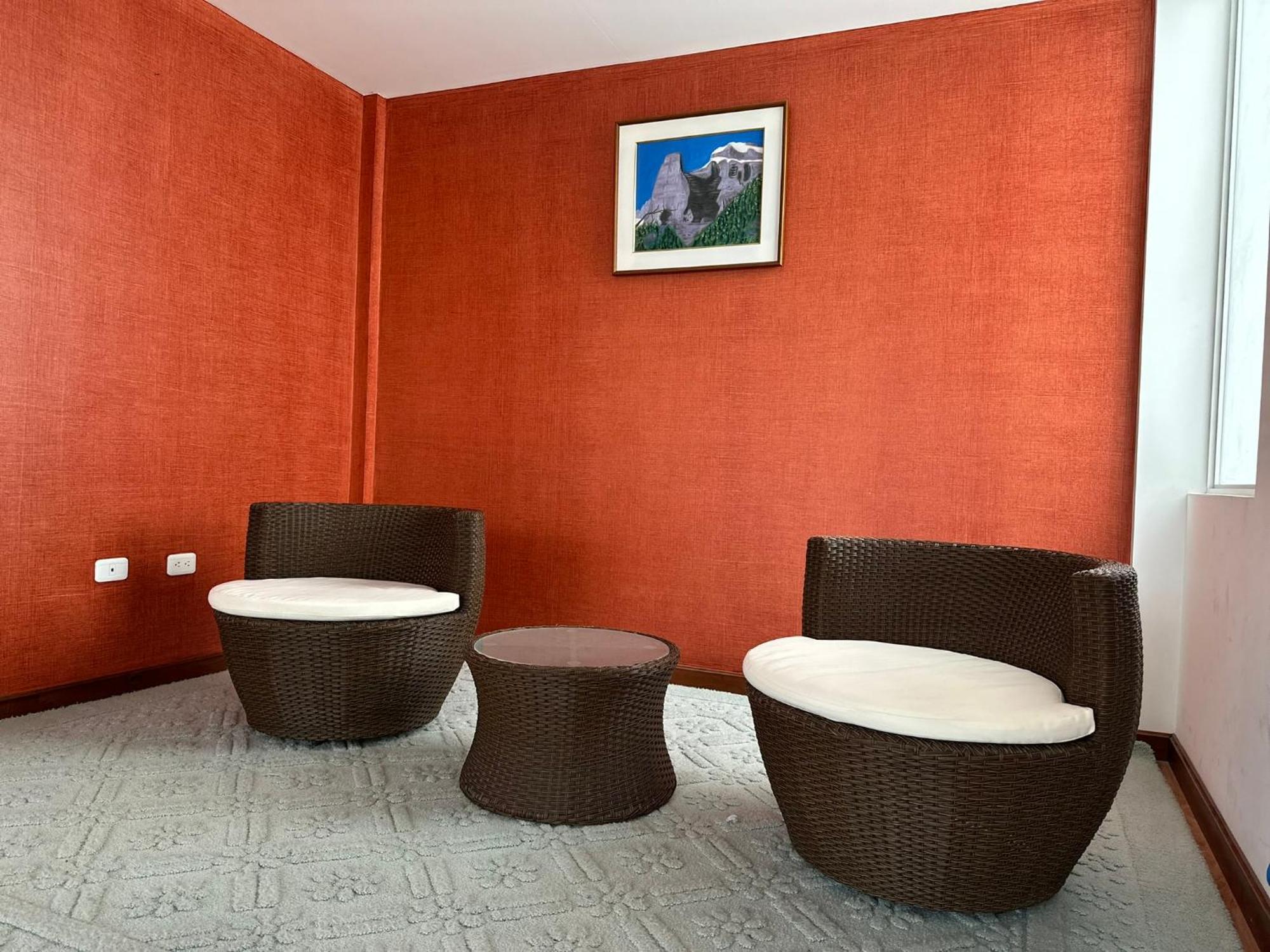 Instant Hotel - Departamento En Амбато Экстерьер фото