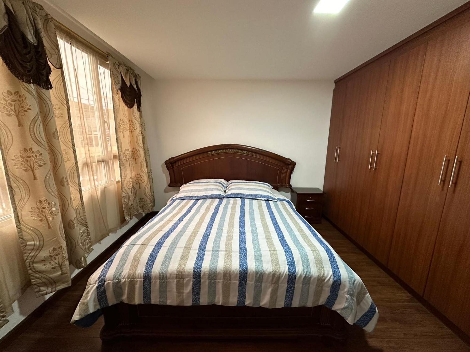 Instant Hotel - Departamento En Амбато Экстерьер фото